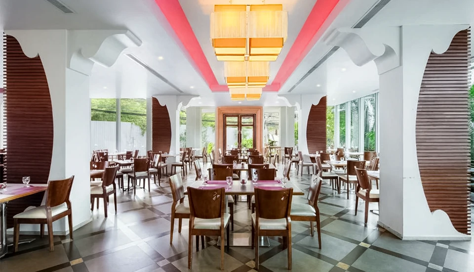 هتل آیارا گرند پاتایا